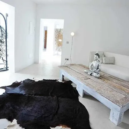 Villa Balinese Near The Outdoor Jacuzzi *